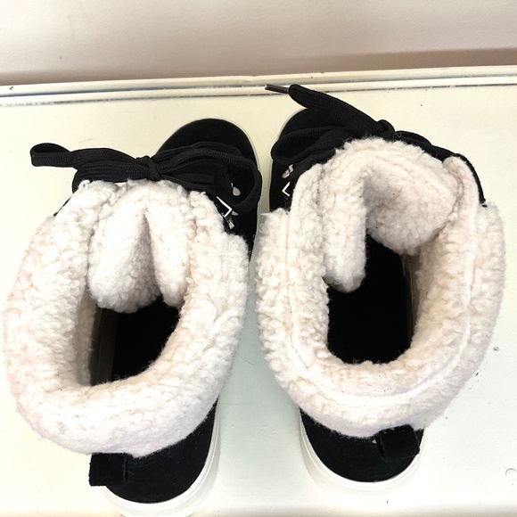 MARC FISHER Daire Black Suede Lace Up Faux Fur Sherpa High Top Sneaker sz 10M - Picture 8 of 16